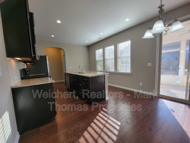 Photo - 2416 Lambton Wood Dr House