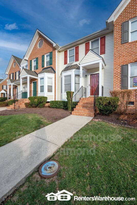 Building Photo - 7029 Pine Orchard Ct