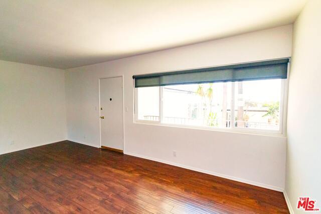Foto del edificio - 3442 S Centinela Ave