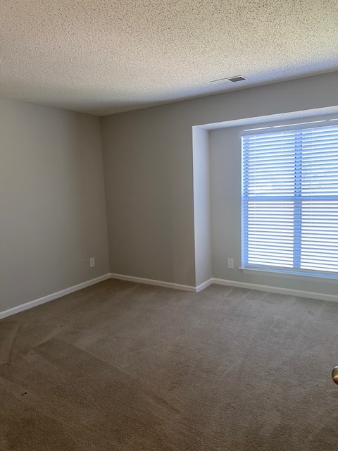 Building Photo - 15 Hamiltons Bay Ct