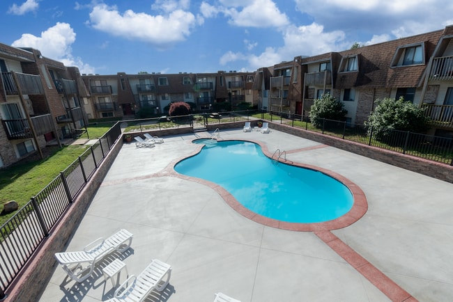 Building Photo - Seminole