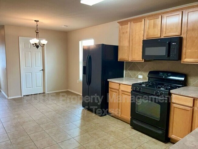 Foto del edificio - 7505 Cedar Edge Dr