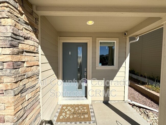 Building Photo - 929 Grissom Dr.