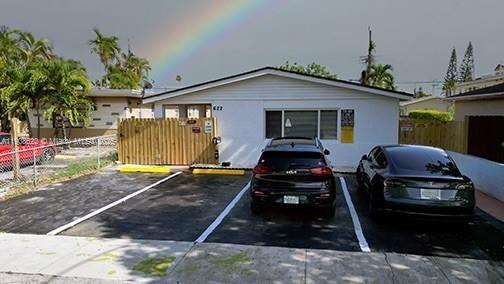 Foto principal - 622 NE 6th St