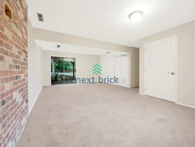 Foto del edificio - 4 Bedroom 2.75 Bathroom Home for Rent!