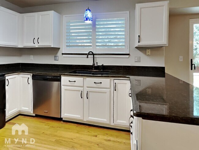 Foto del edificio - 9693 S Castle Ridge Cir