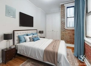 Building Photo - East 25th Street