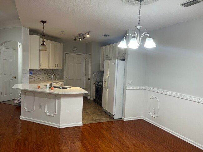 Building Photo - 785 Oakleaf Plantation Pkwy