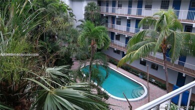 Building Photo - 1407 NE 56th St