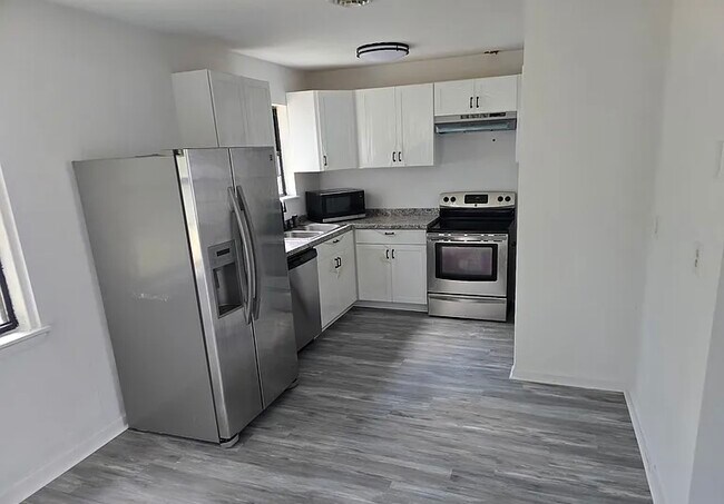 Foto del edificio - 5632 Frank St