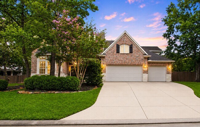 Building Photo - 18 Degas Park Dr