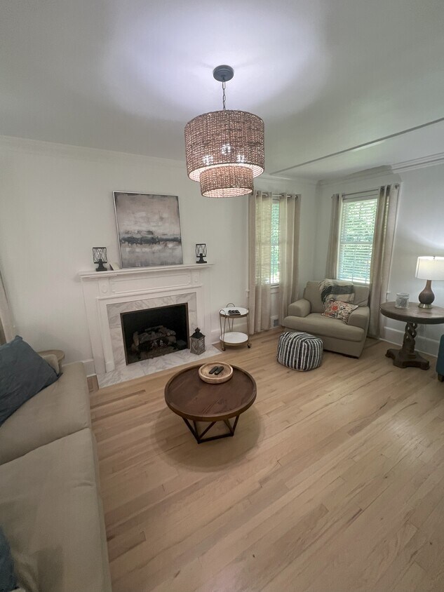 Foto principal - 111 Hillcrest Ave