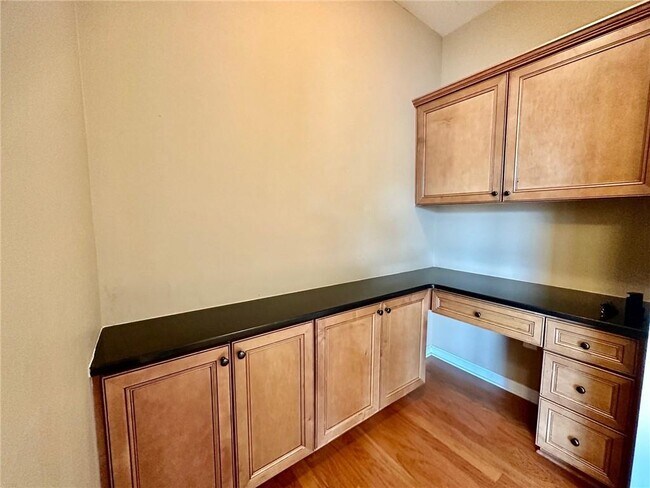 Foto del edificio - 10835 Yorkwood St