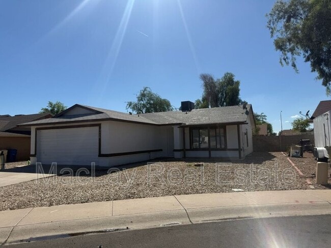 Photo - 5430 N 73rd Dr House