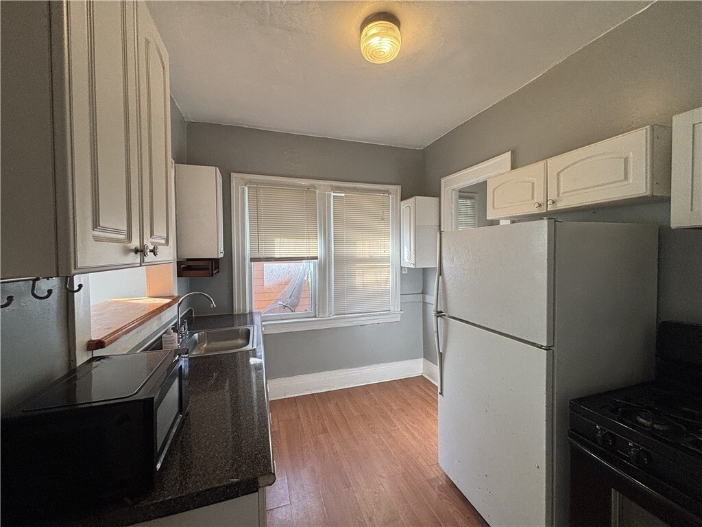 Foto principal - 95 Woodlawn St