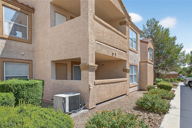 Foto del edificio - 1150 N Buffalo Dr