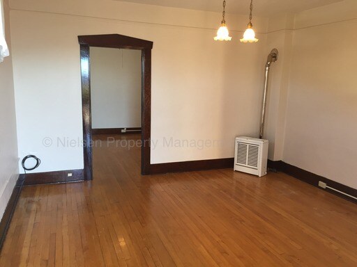 Building Photo - 965 Lewisohn St