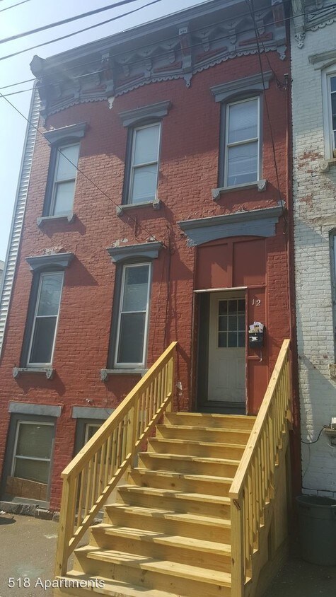 Primary Photo - 12 Albany St