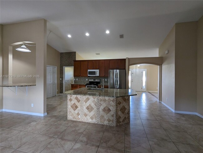 Foto del edificio - 4438 SW Athena Dr