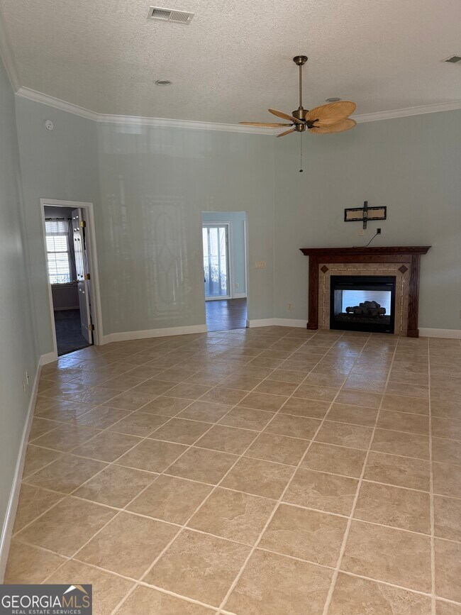 Building Photo - 1403 Tanager Trail