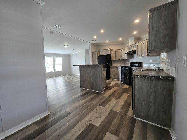 Building Photo - 128 Todd St