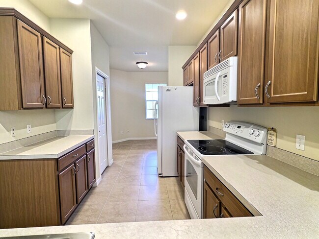Foto del edificio - New Rental Available in Stoneybrook at Venice!