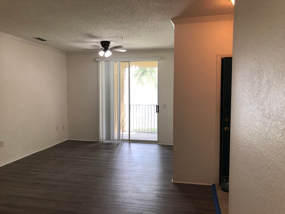 18001 Richmond Pl Dr Unit 924, Tampa, FL 33647 Condo for Rent in