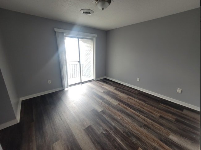 Building Photo - 225 W McDowell Rd