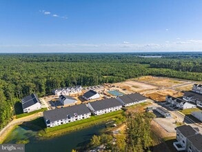 Building Photo - 4319 Southerby Dr