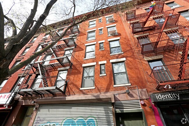 Building Photo - 509 E Sixth St