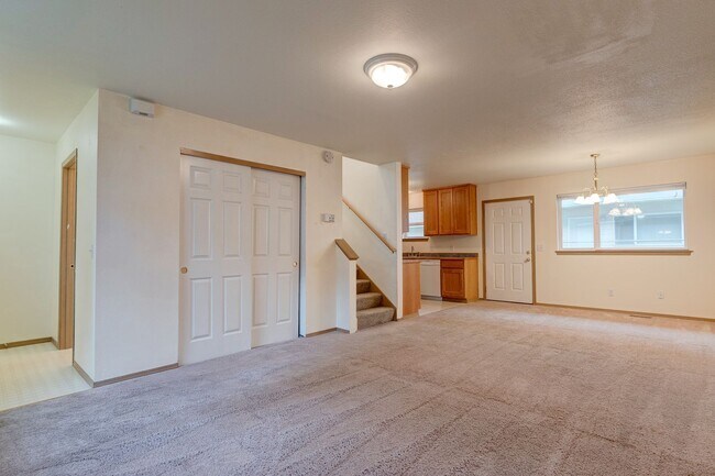 Foto del edificio - 1198-1233 NW Elwha St