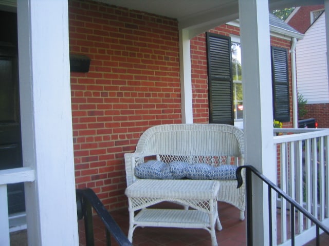 Building Photo - 6208 Monument Ave
