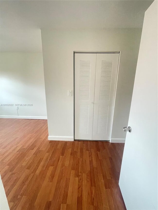 Foto del edificio - 15610 SW 80th St