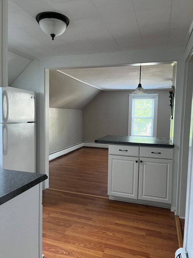 Foto del edificio - 189 Gilford Ave