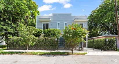 Building Photo - 3823 Thomas Ave
