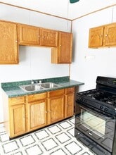 Building Photo - 12905 Forest