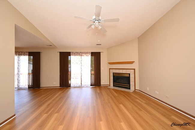 Foto del edificio - 340 Woodridge Cir