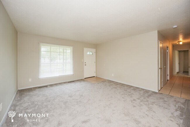 Foto del edificio - 25120 Sandhurst Rd