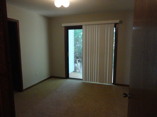 Building Photo - 140 Gunter Ln