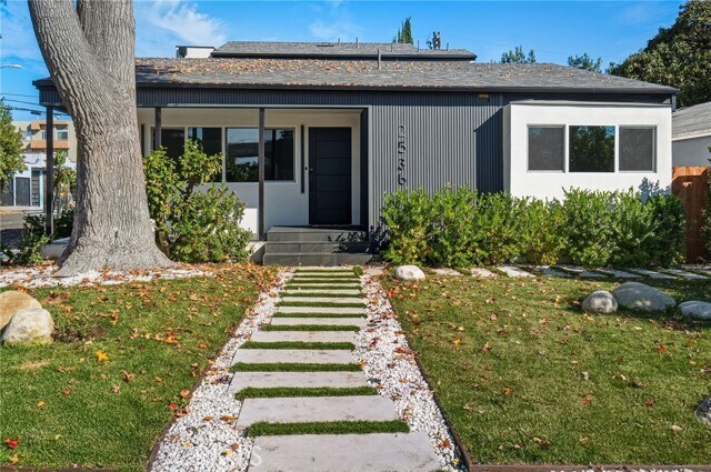 Foto del edificio - 2536 Cotner Ave