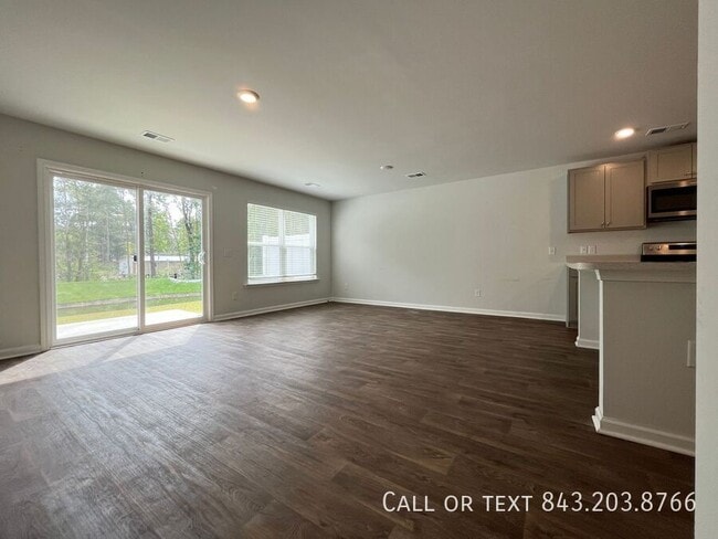 Building Photo - 155 Rosefield Ct