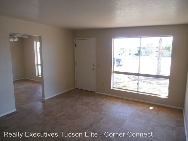 Foto del edificio - 6702 S Downing Ave