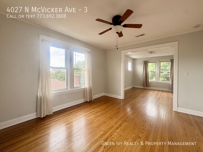 Building Photo - 4027 N McVicker Ave