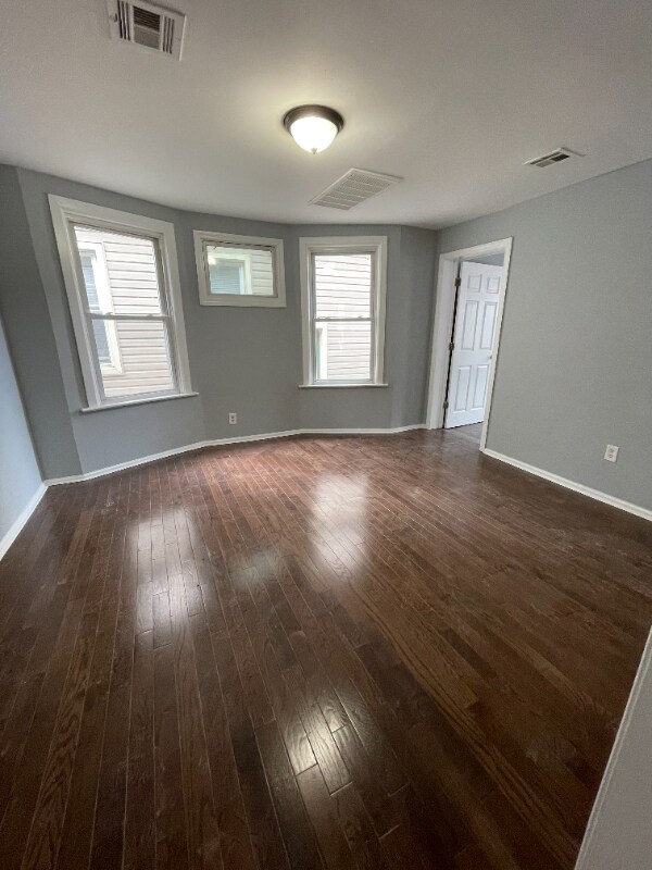Building Photo - 110 N 17th St