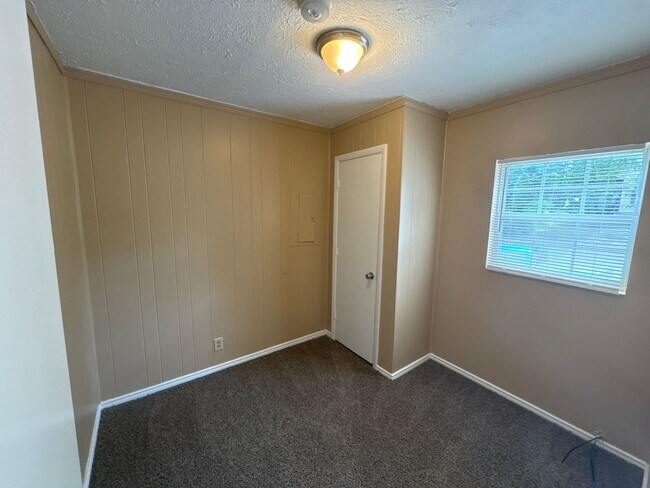 Building Photo - 3224 Torbett Street