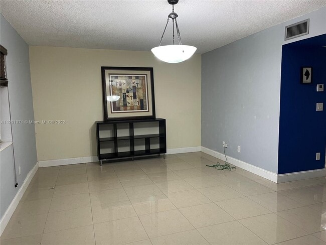 Building Photo - 8401 SW 107th Ave