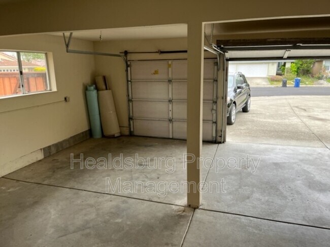 Foto del edificio - 7076 Hastings Pl