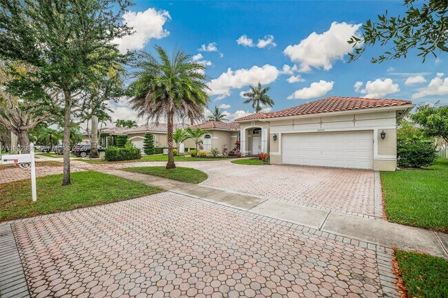 Foto del edificio - 16418 NW 14th St