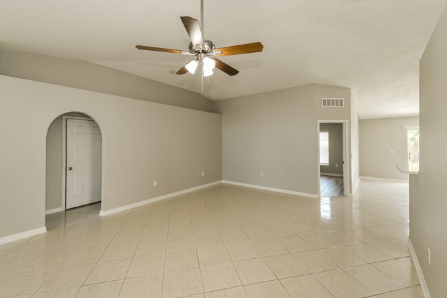 Foto del edificio - 3654 Braeden Ct