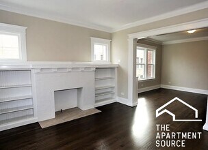 Building Photo - 1437 W Carmen Ave